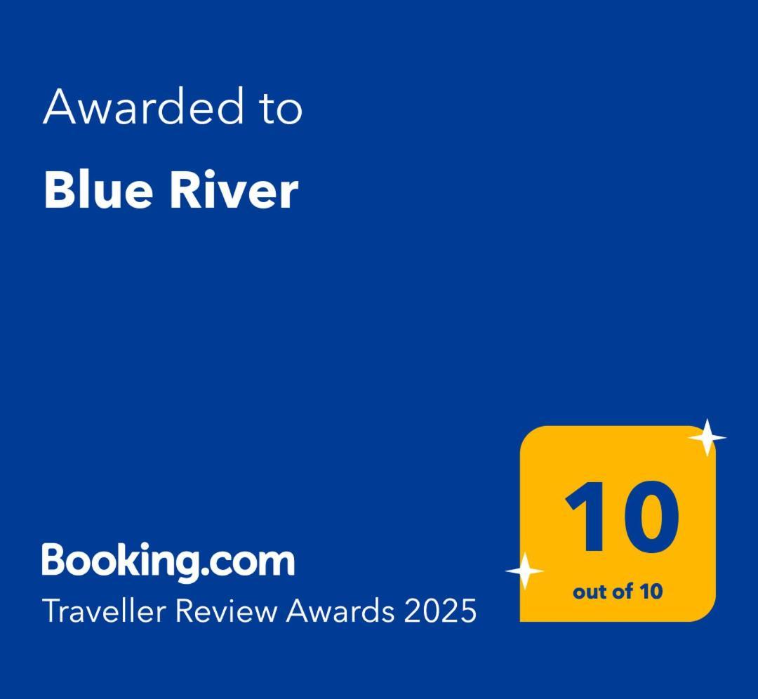 Blue River Rovaniemi Buitenkant foto